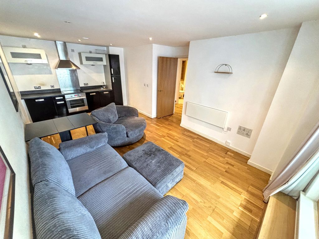 Property photo 2 of 12 Img_2356