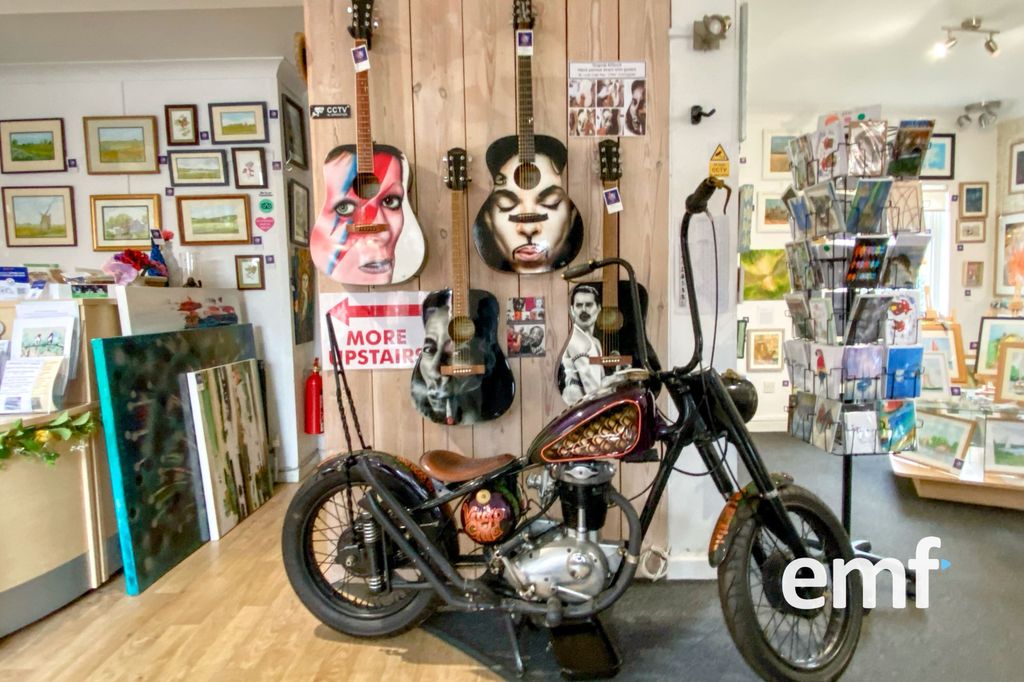 Property photo 3 of 15