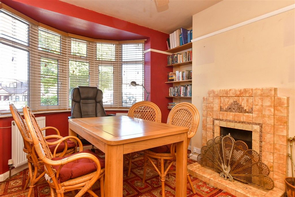 Property photo 2 of 9 Dining Room