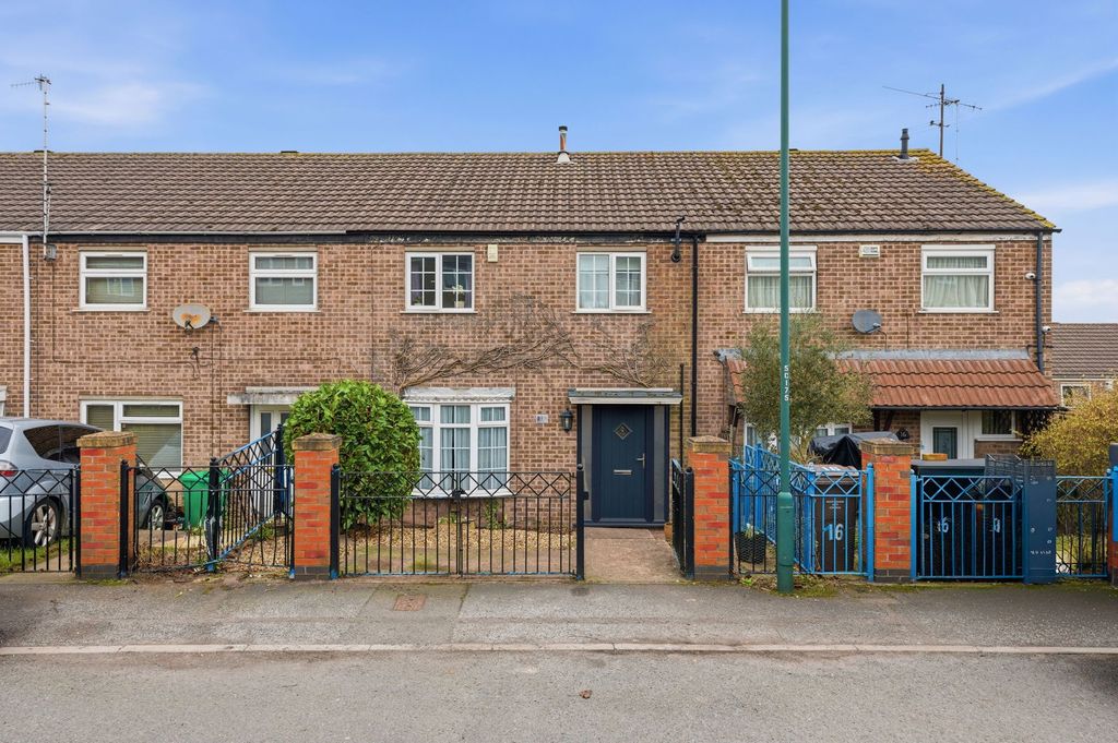 Property photo 1 of 26