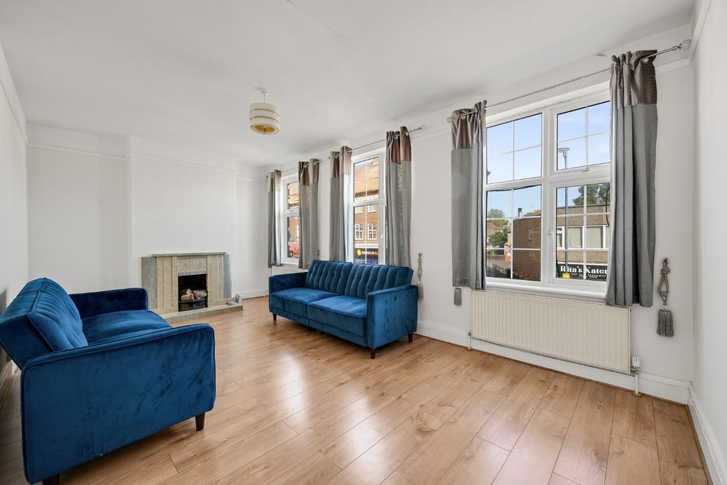 Property photo 3 of 14 5571293