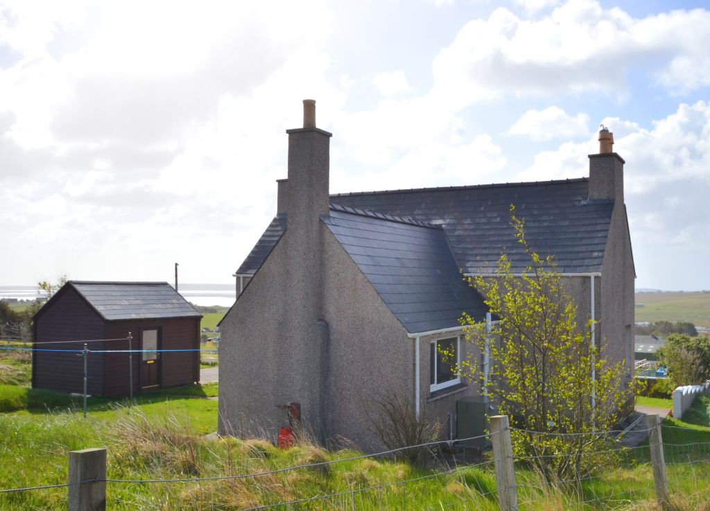 Additional image 6 of 3 bed detached house for saleUpper Coll, Back HS2