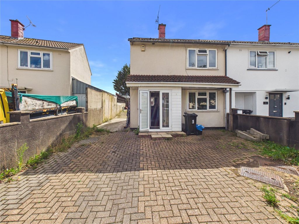 Property photo 2 of 14 Picture No. 13