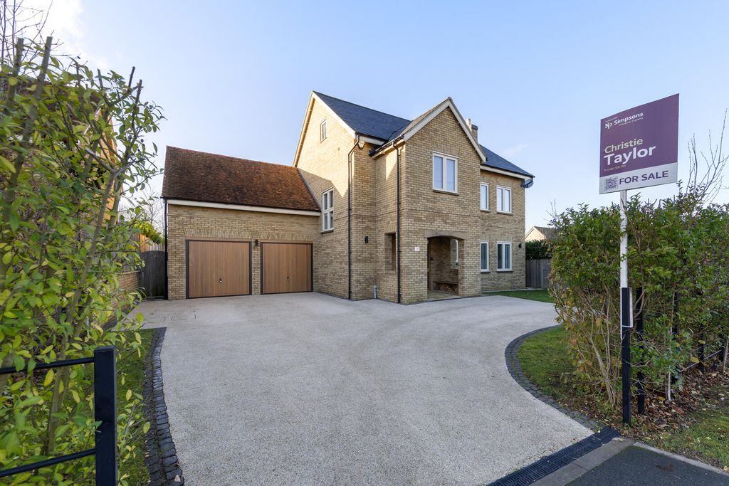 Property photo 1 of 22 Front (Exterior)