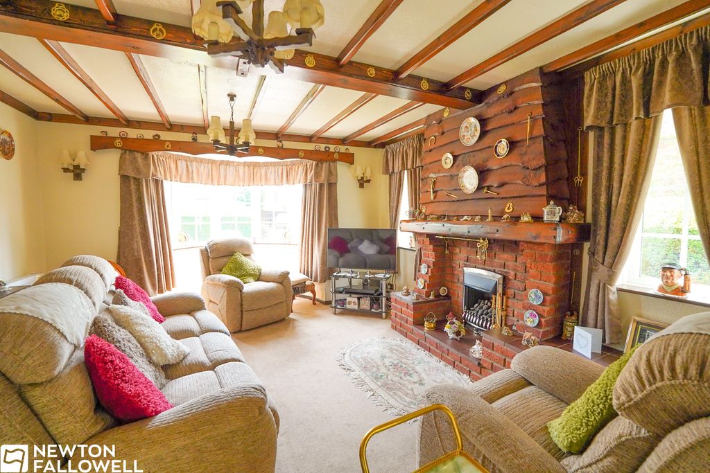 Property photo 3 of 14