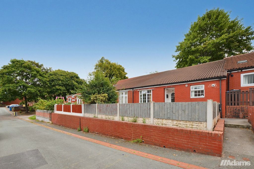 Property photo 2 of 12
