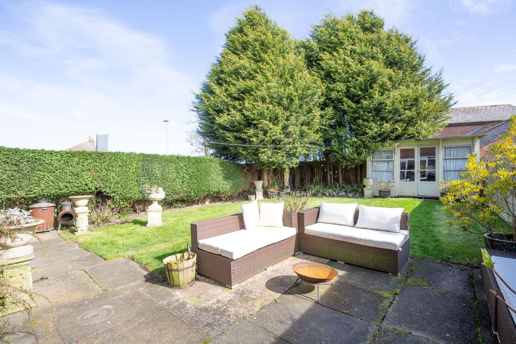 Property photo 3 of 19 Untitled-5