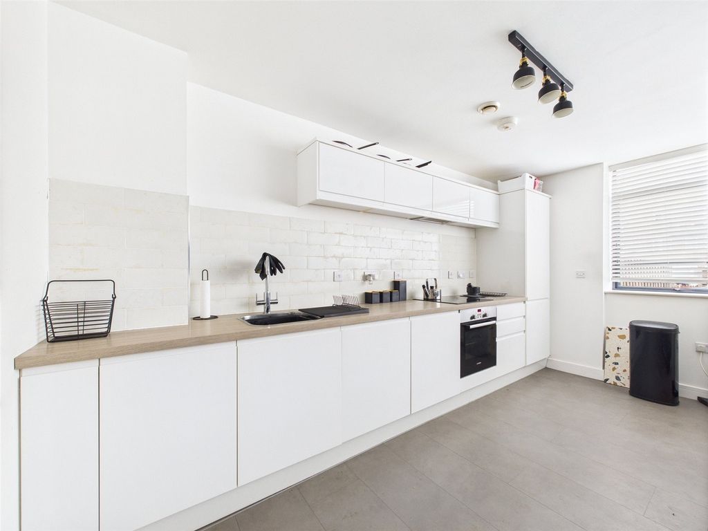 Property photo 3 of 13 Picture No. 01