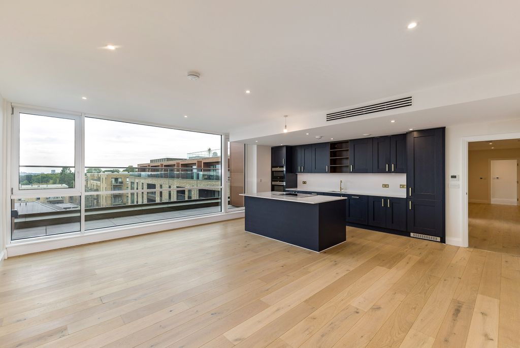 Property photo 1 of 11 99055_Flat 77 Wrest House 27 Inglis Way (1).Jpg