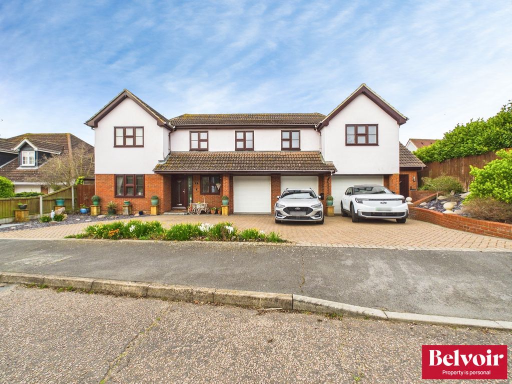 Property photo 1 of 27