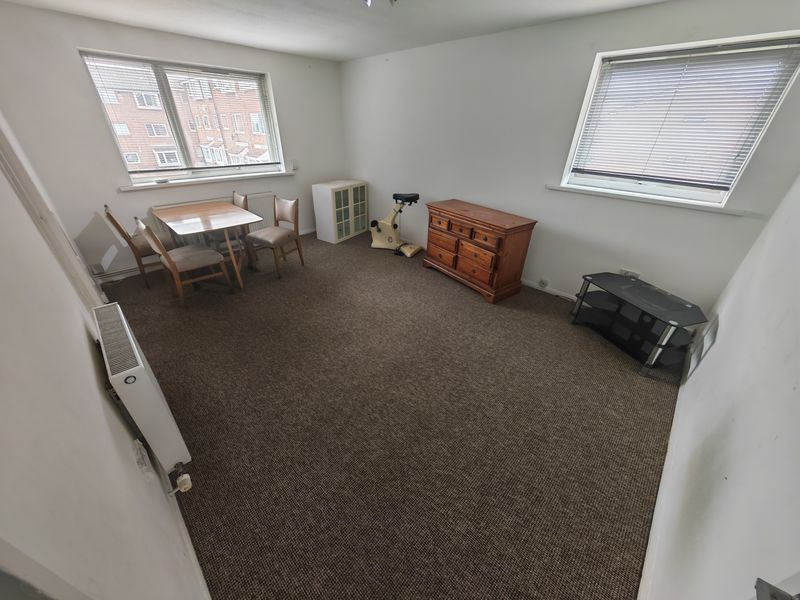 Property photo 2 of 7 Photo 10