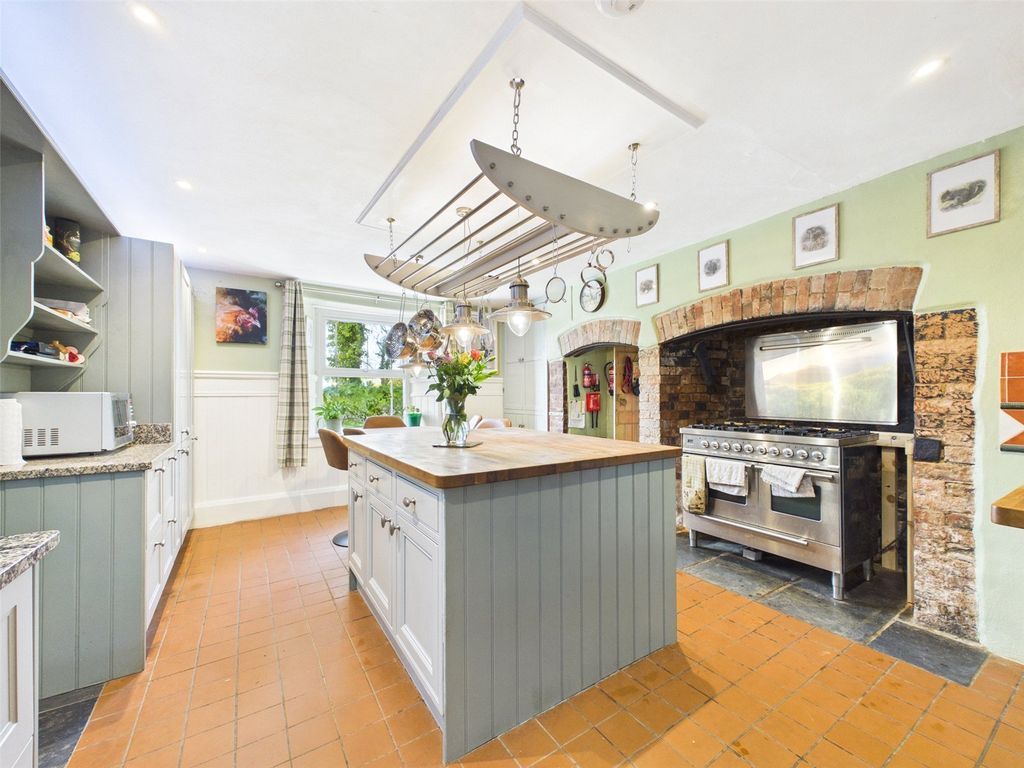 Property photo 3 of 31 Picture No. 62