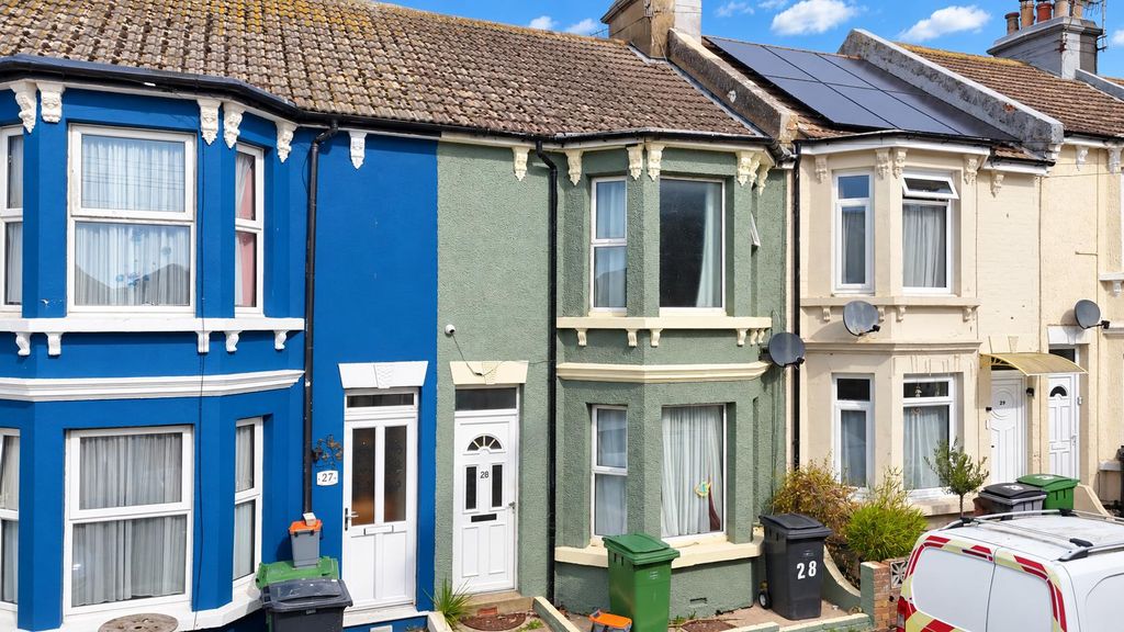 Property photo 1 of 16 64862A67-0F41-481F-Bcd3-4A4923F55Bb3.Png