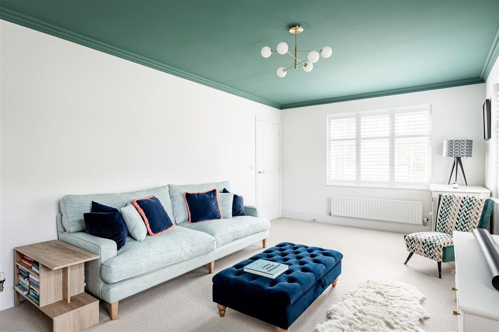 Additional image 9 of 4 bed detached house for saleAster Way, Haywards Heath RH17