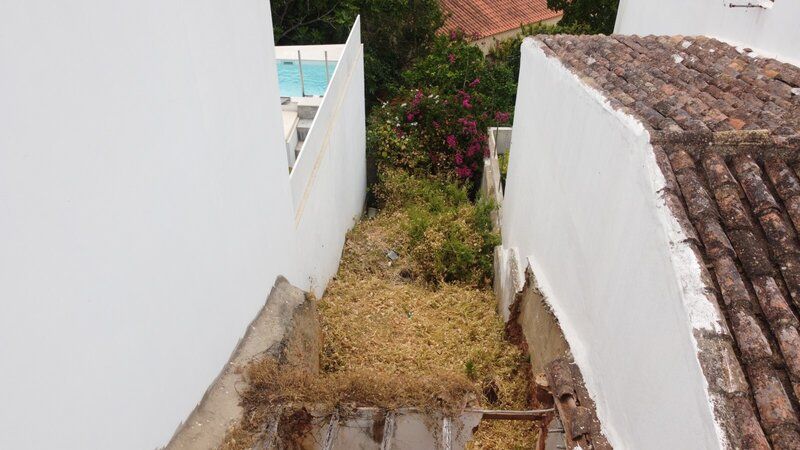 Property photo 3 of 8 Img 2