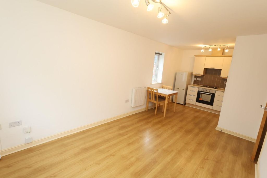 Property photo 2 of 7 4.Jpg