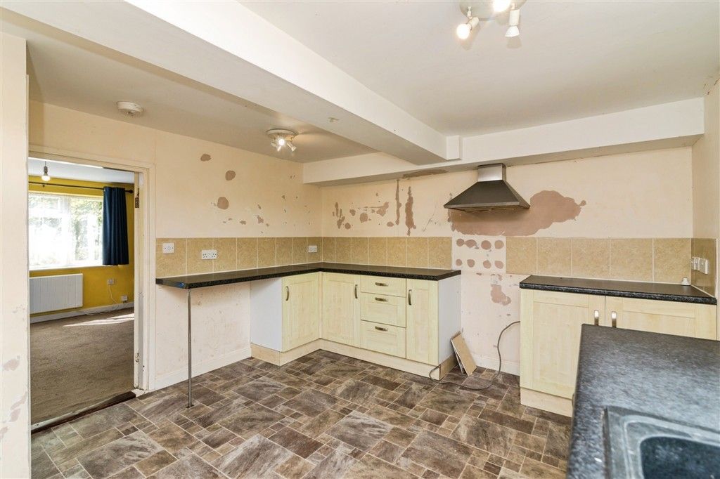 Property photo 3 of 5