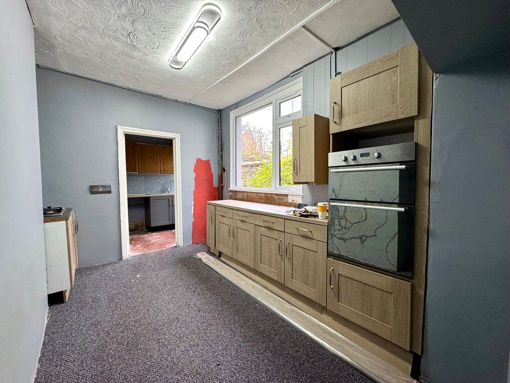 Property photo 3 of 21 Img_9383.Jpeg