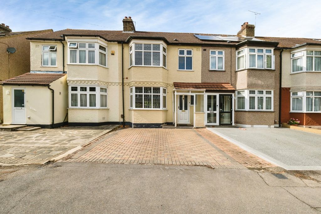 Property photo 1 of 20 Pbox-Img.Jpg