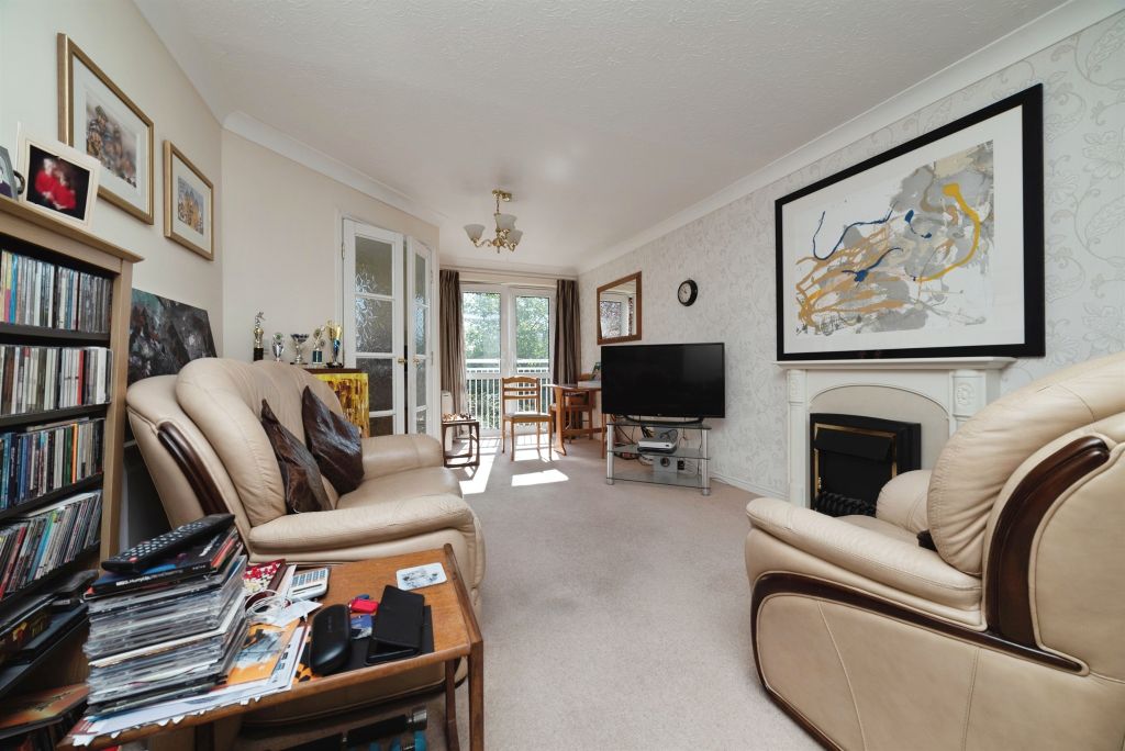 Property photo 2 of 16