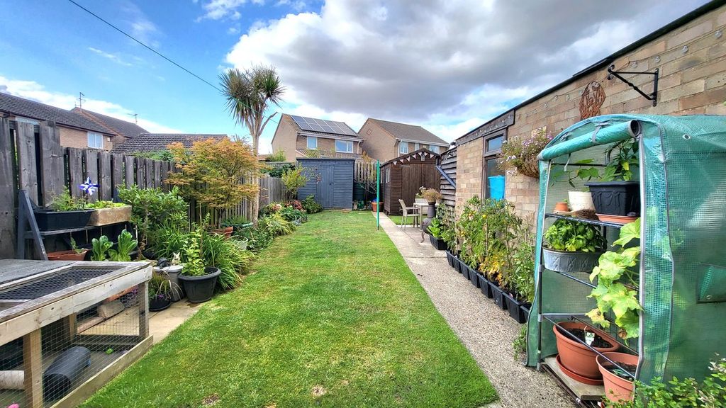 Property photo 3 of 20