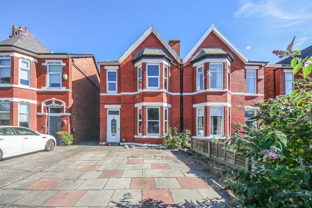 Property photo 1 of 22 4260171