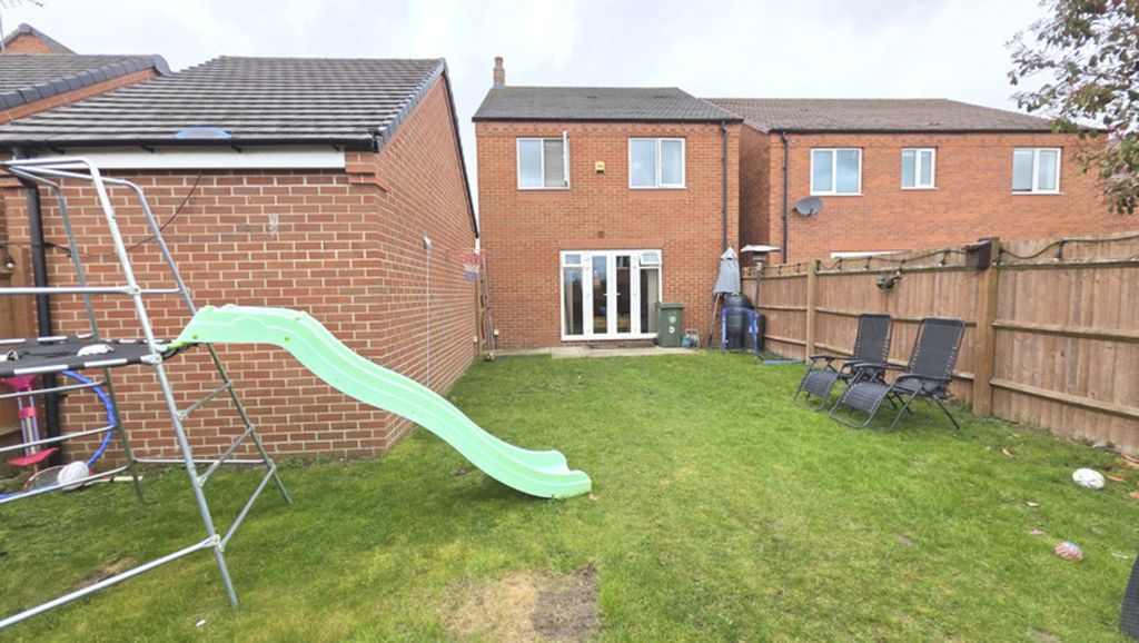 Property photo 1 of 19