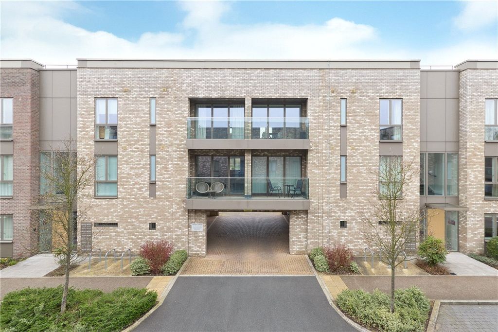 Property photo 1 of 14 Picture No. 02