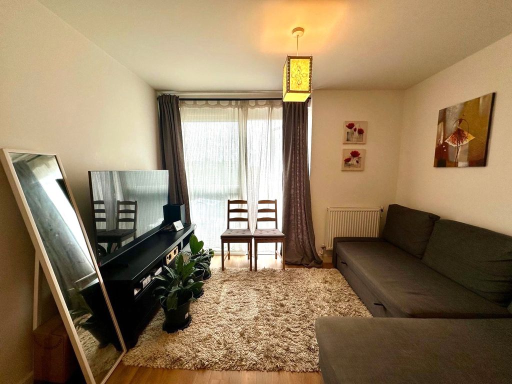 Property photo 2 of 7 Picture 2