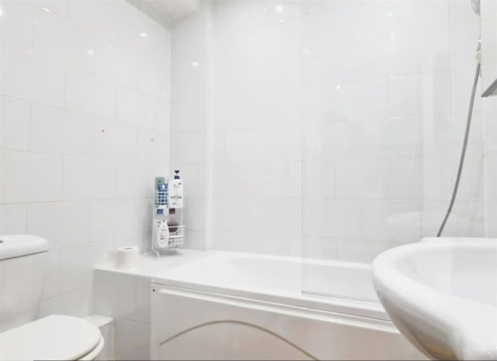 Property photo 2 of 8 2.Png