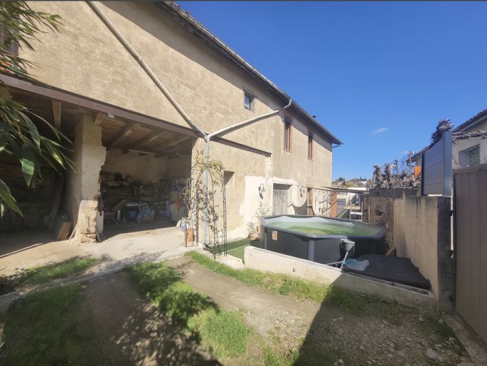 Property photo 2 of 14