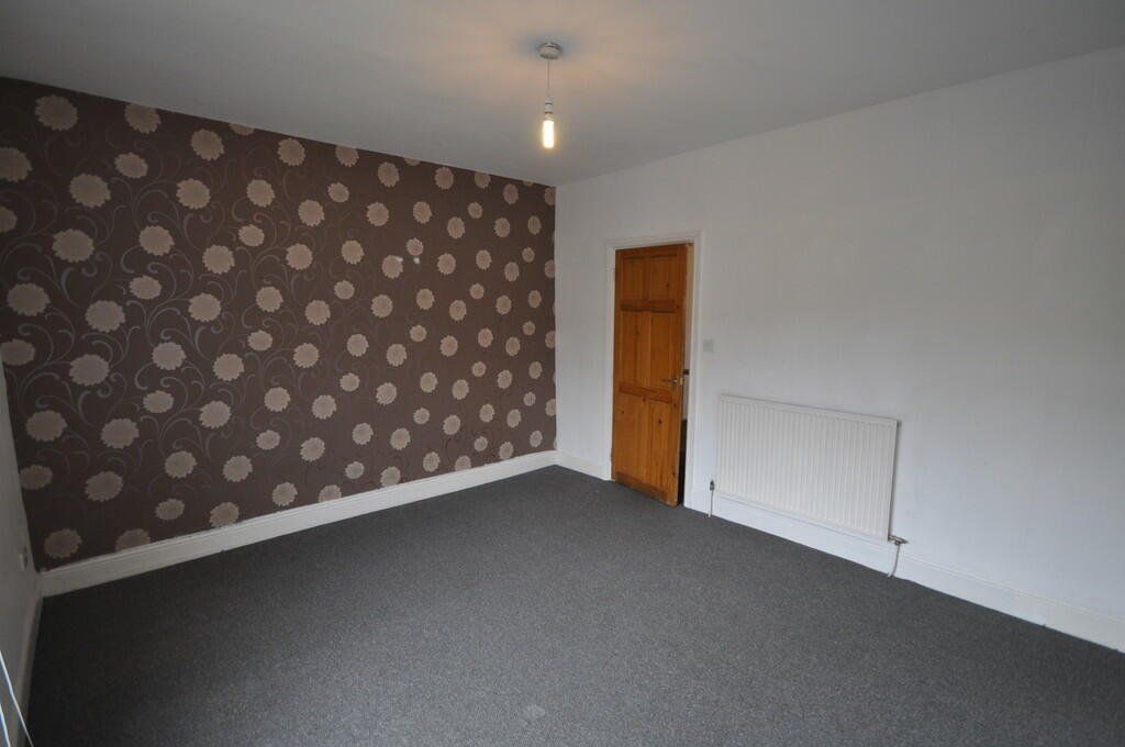 Property photo 2 of 8 Picture No. 02