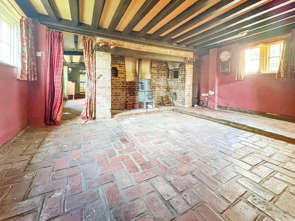 Property photo 3 of 21