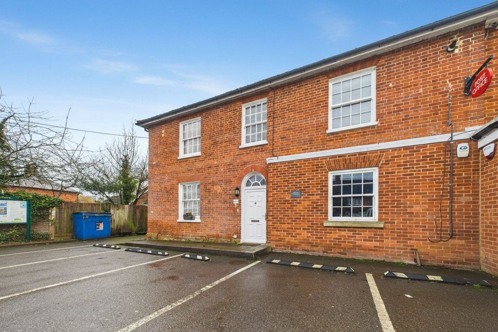 Property photo 2 of 12 Picture No. 04