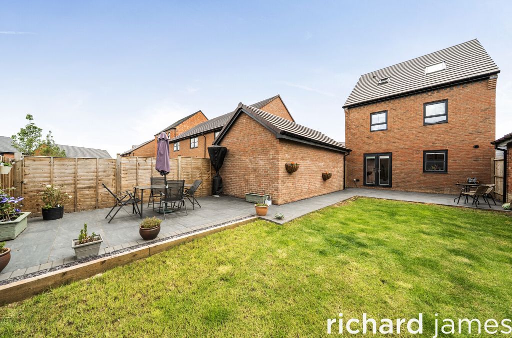 Property photo 3 of 13 1Ef6cd1Dd7Bf4853B066Fa9Ebf8c172E