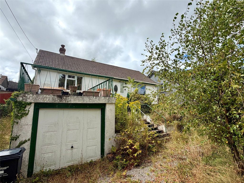 Property photo 2 of 14 Picture No. 06