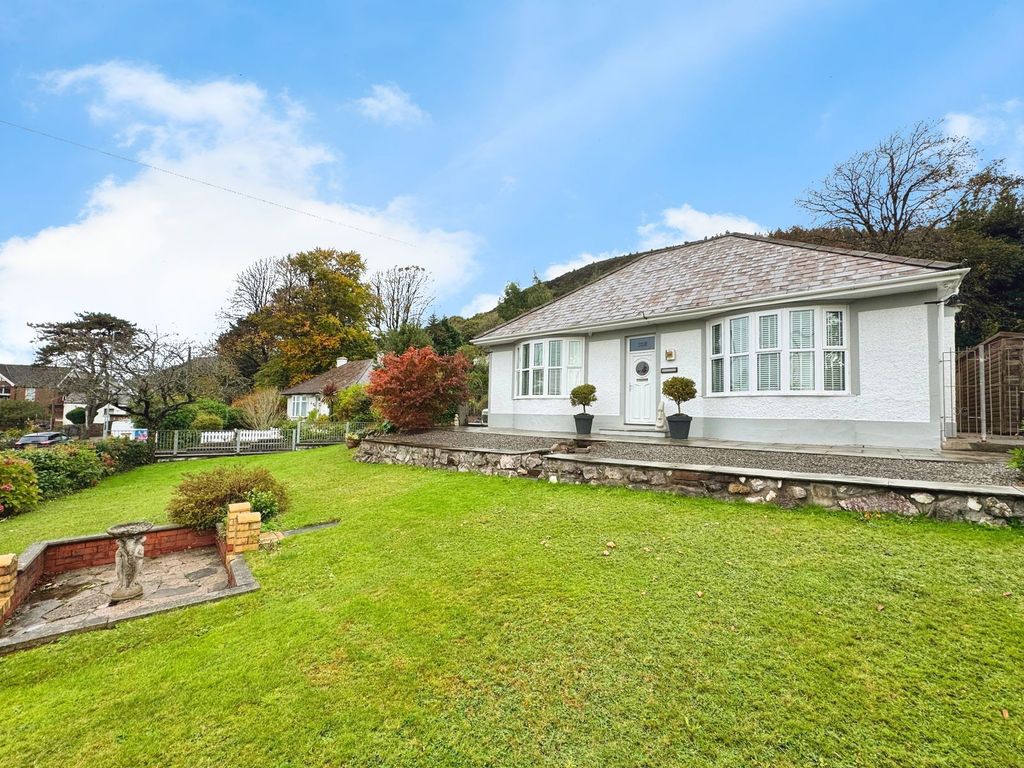 Property photo 1 of 36