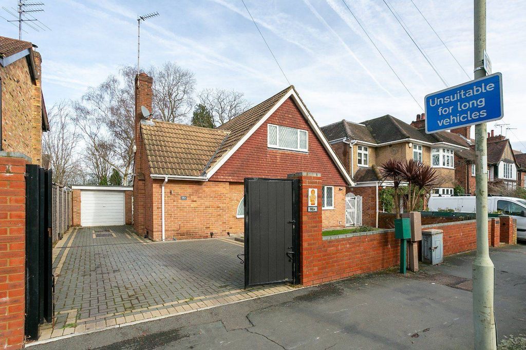 Property photo 1 of 20