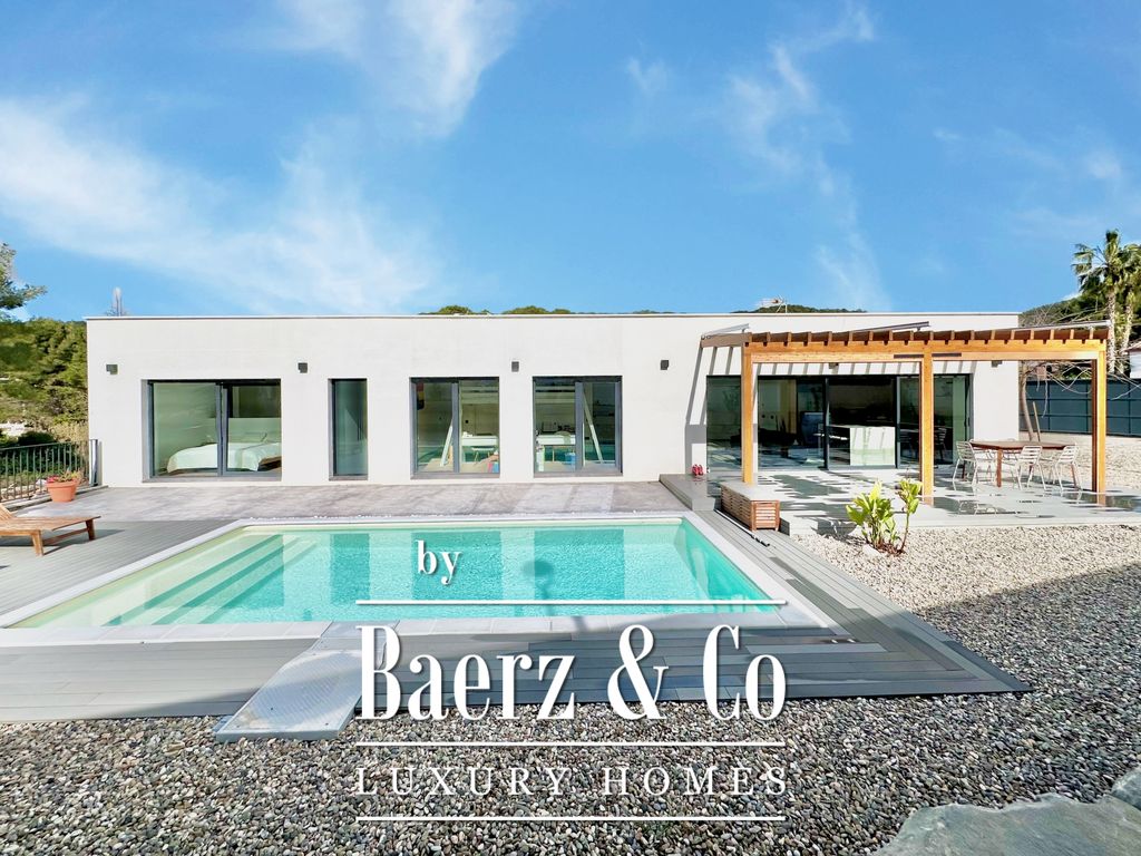 Property photo 3 of 58