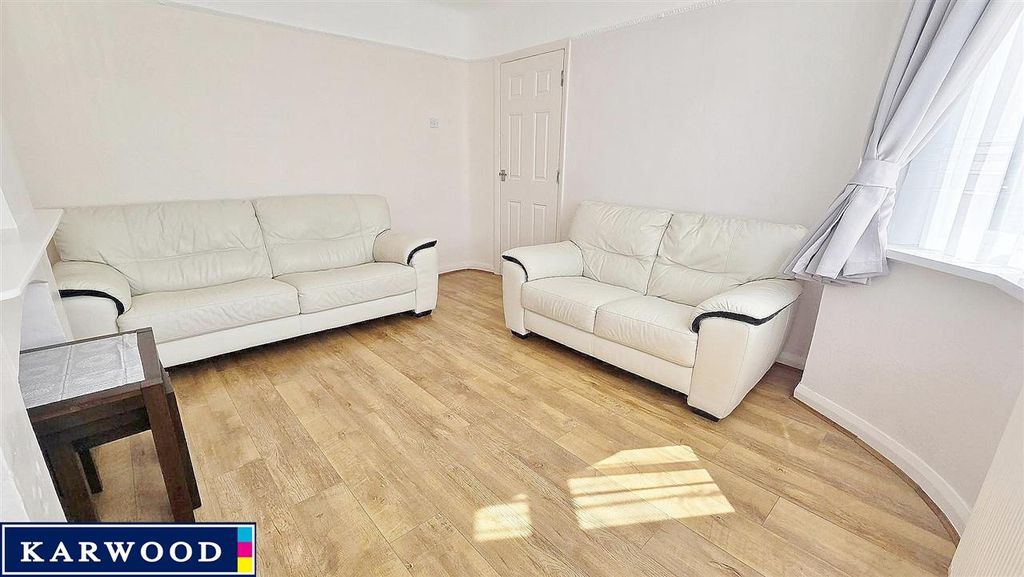 Property photo 1 of 10 Main Picture