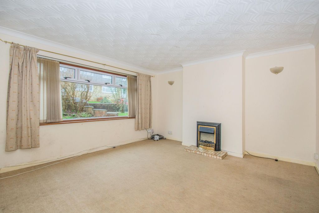 Property photo 2 of 9 Image