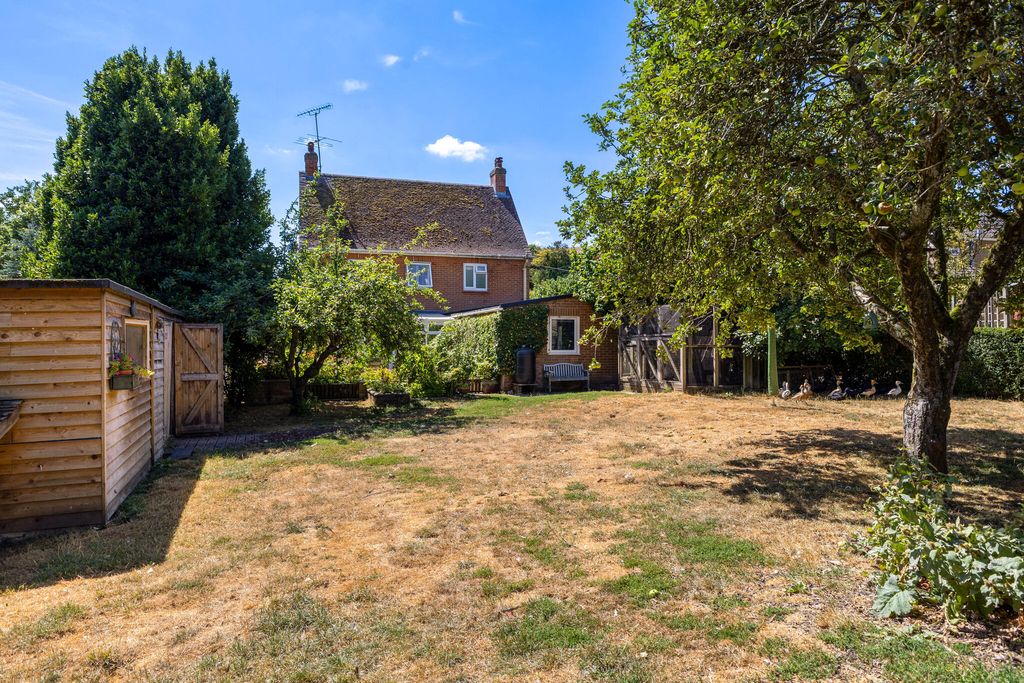 Property photo 2 of 16