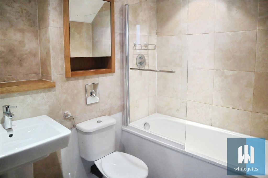 Property photo 2 of 3 Picture No. 17