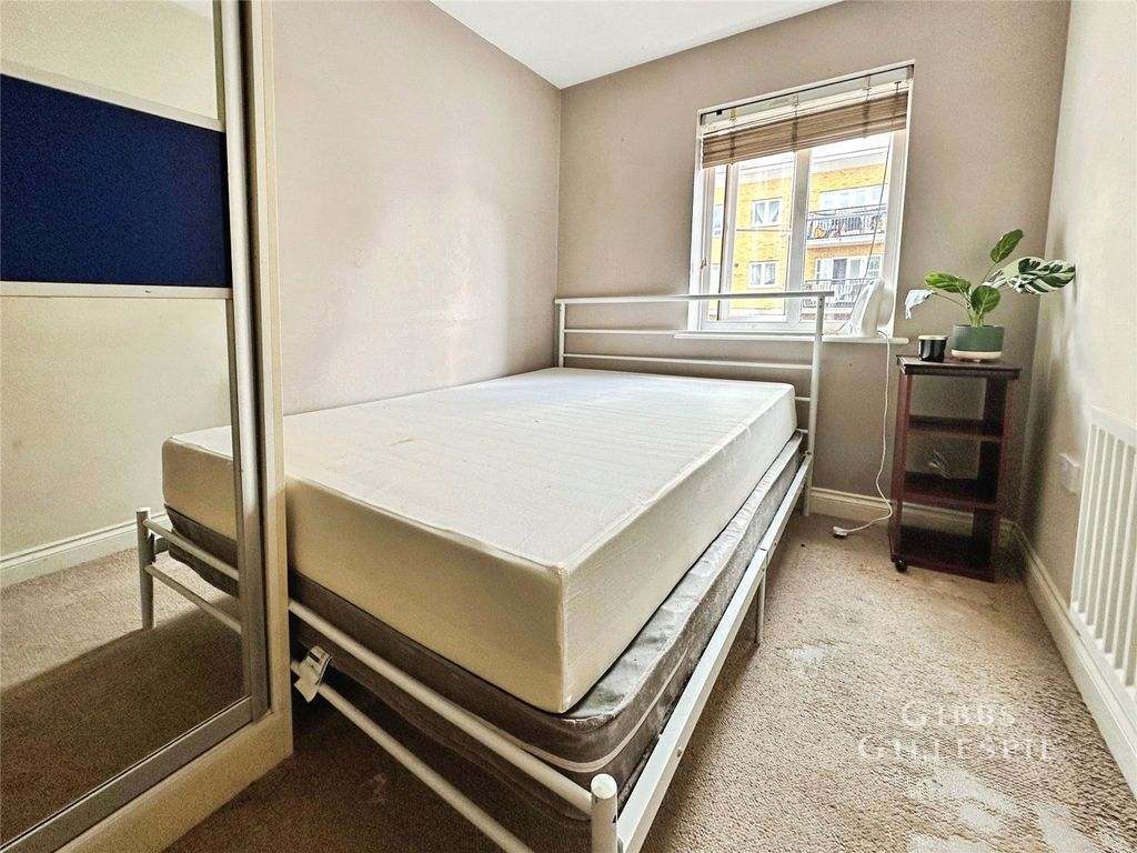 Property photo 2 of 4 2