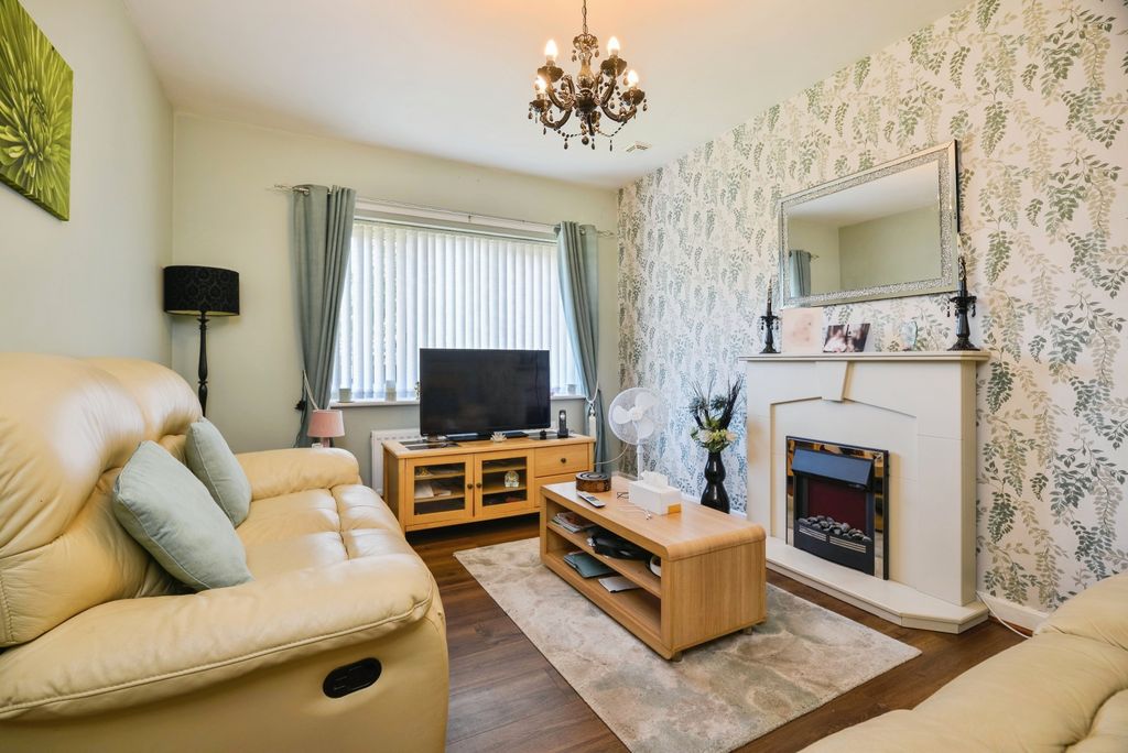 Property photo 3 of 15 Dsc_8307