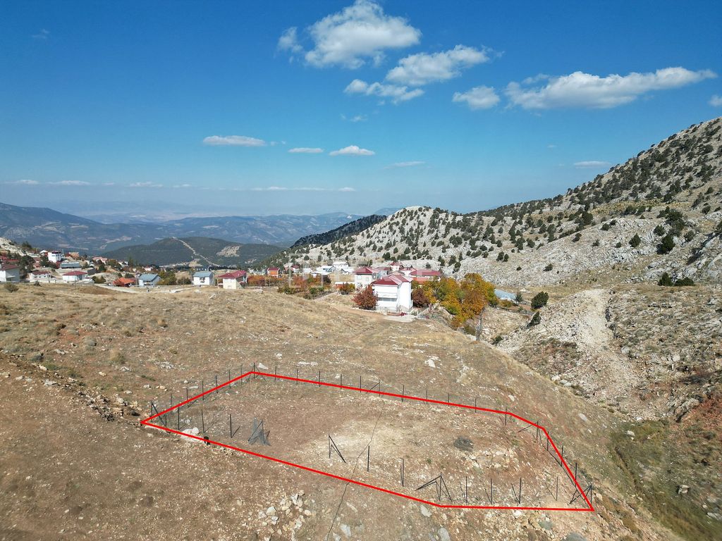 Property photo 1 of 4