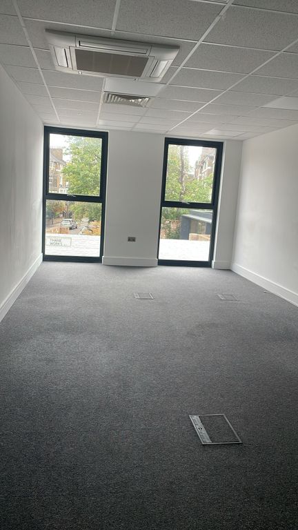 Property photo 3 of 4