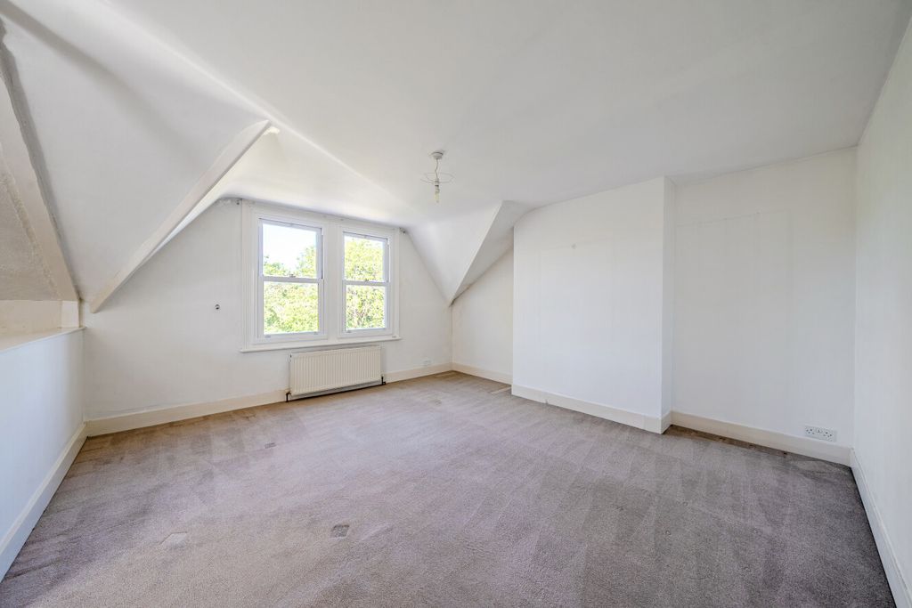 Property photo 3 of 12 1455109-6-69F32c8...