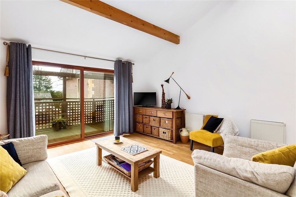 Property photo 3 of 9 Reception Room