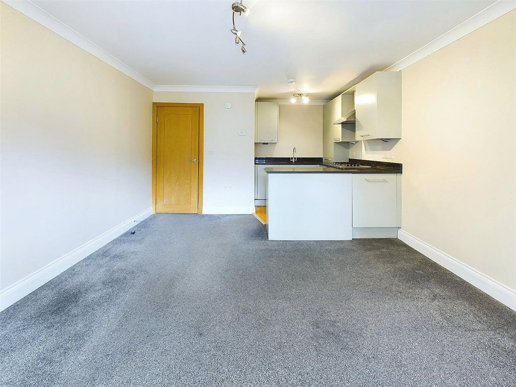Property photo 3 of 8 Picture No. 03